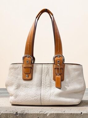 COACH Soho Cream White Pebbled Leather Shoulder Bag Tote F13109